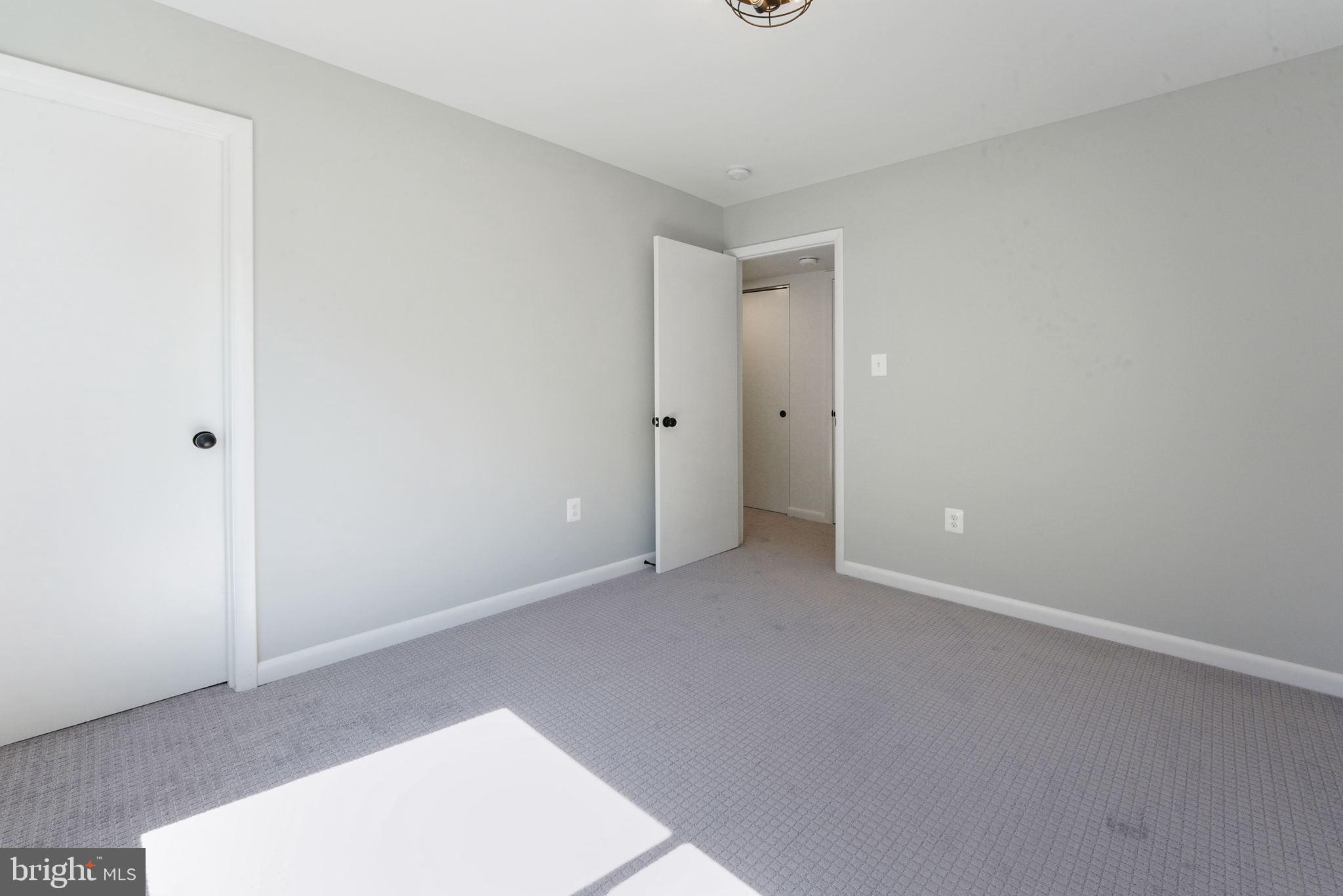 5901 Lovejoy Court Springfield, VA 22152 - Photo 28 of 35 Gallery Image 28