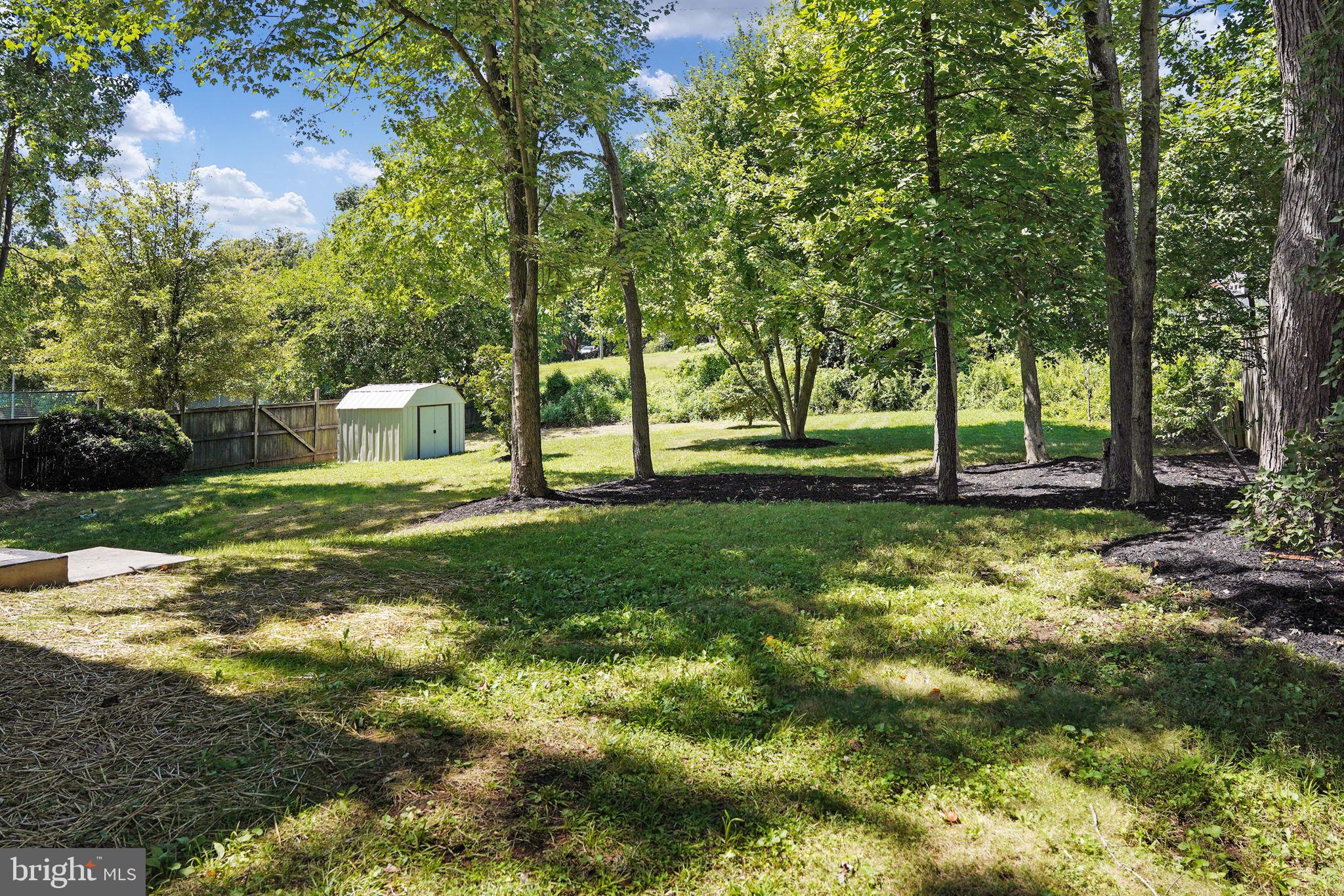 5901 Lovejoy Court Springfield, VA 22152 - Photo 33 of 35 Gallery Image 33