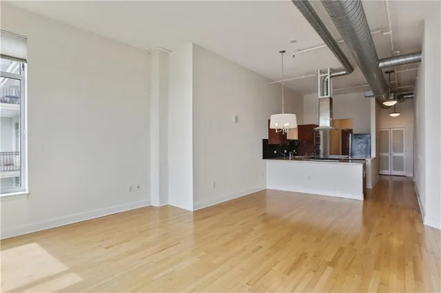 $2,500 | 3820 Roswell Road Northeast, Unit 610, Atlanta, GA 30342