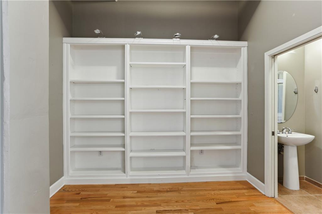 3820 Roswell Road Northeast, Unit 610 Atlanta, GA 30342 - Photo 8 of 31