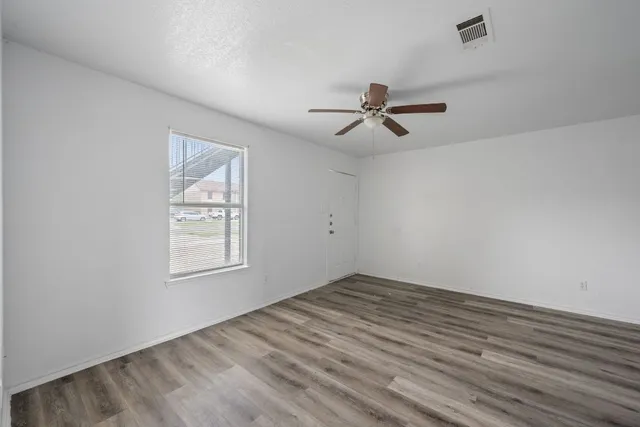 $382,500 | 1604 Benttree Drive, Killeen, TX 76543