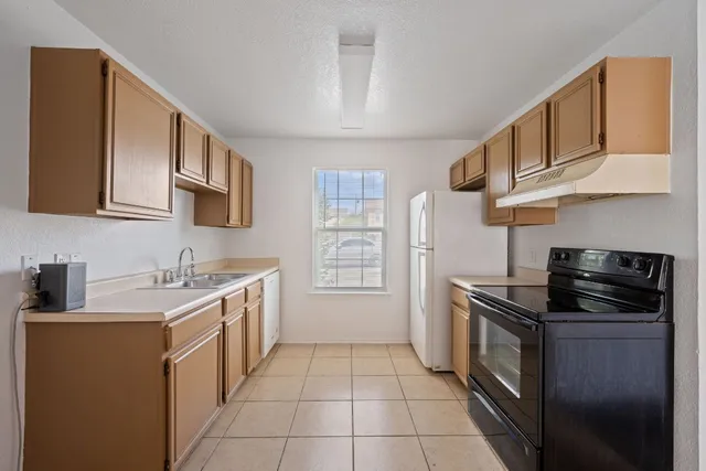 $382,500 | 1604 Benttree Drive, Killeen, TX 76543