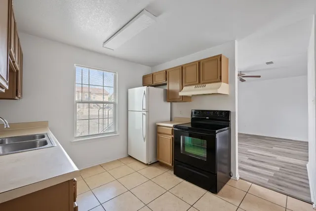 $382,500 | 1604 Benttree Drive, Killeen, TX 76543