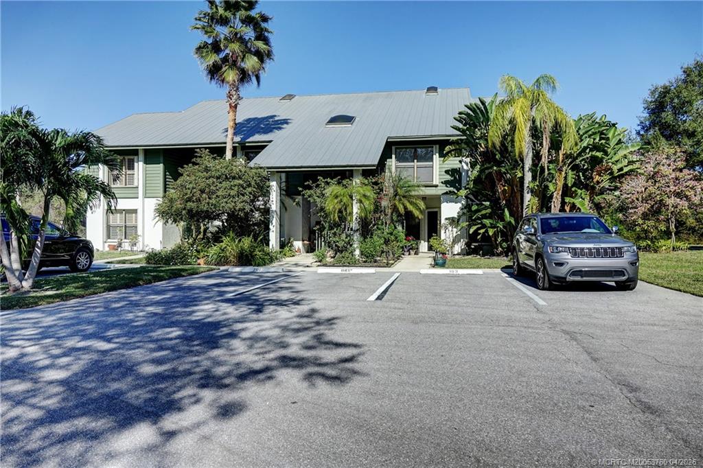 5290 Southeast Seascape Way, Unit 201 Stuart, FL 34997 - Photo 1 of 30 front exposure & parking