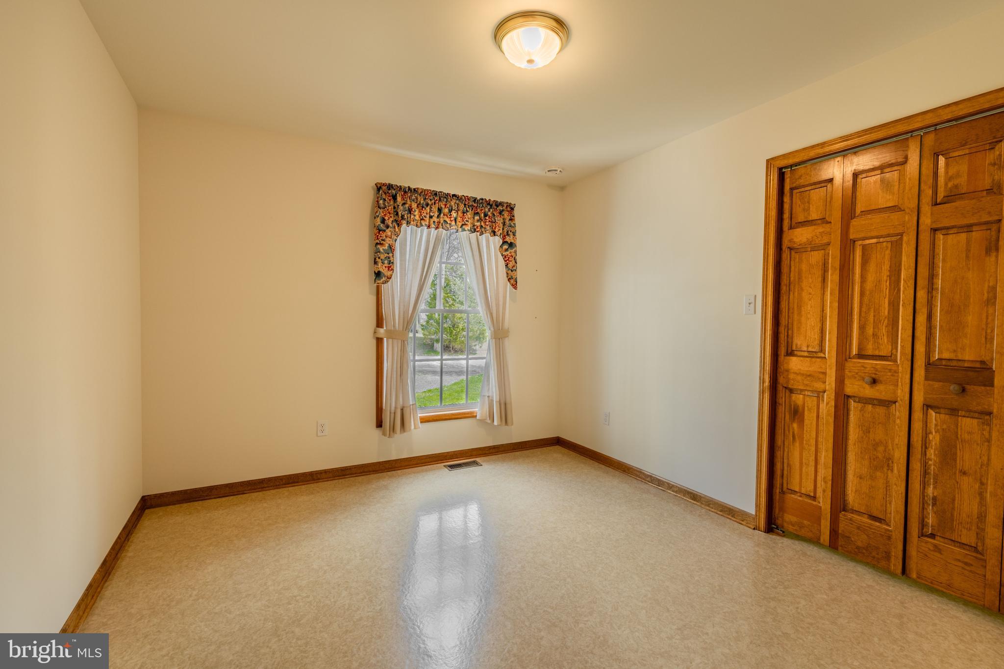 336 North 1st Road Hammonton, NJ 08037 - Photo 8 of 27 Gallery Image 8