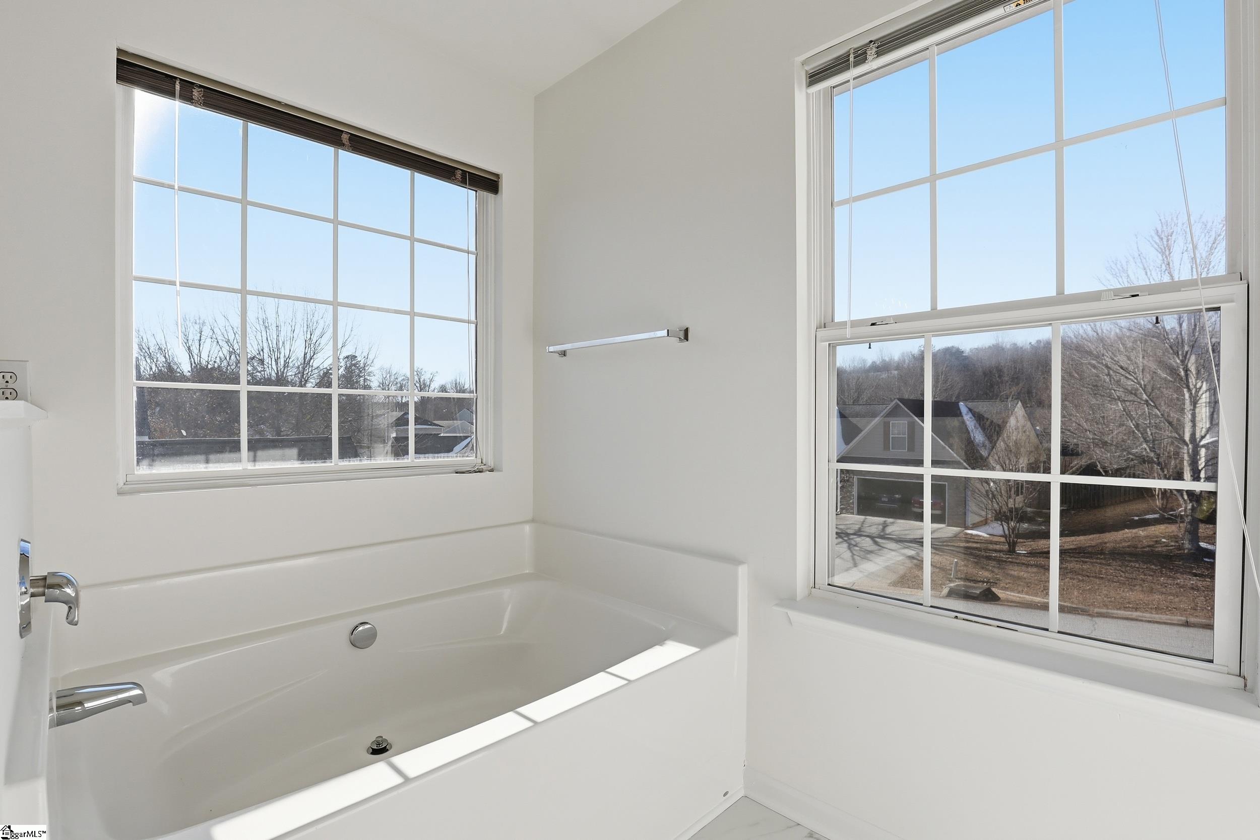 213 Worcester Lane Easley, SC 29642 - Photo 18 of 39