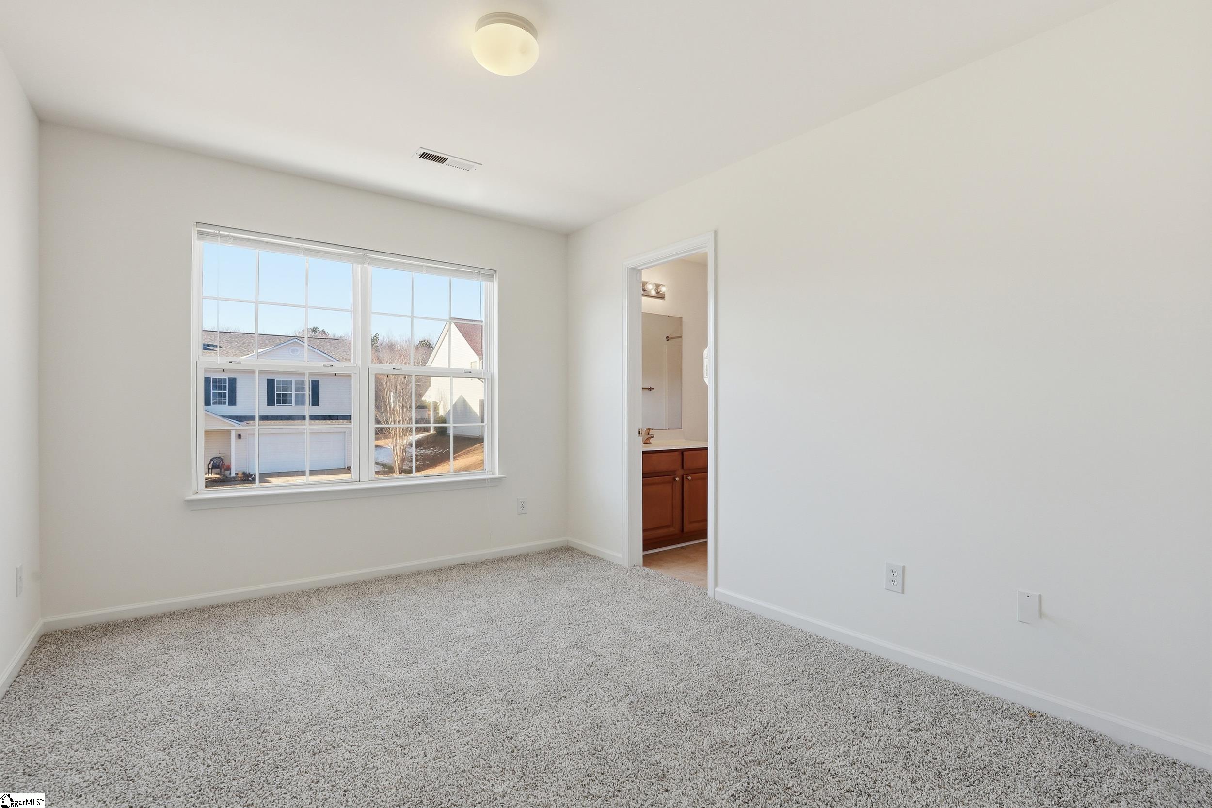 213 Worcester Lane Easley, SC 29642 - Photo 20 of 39