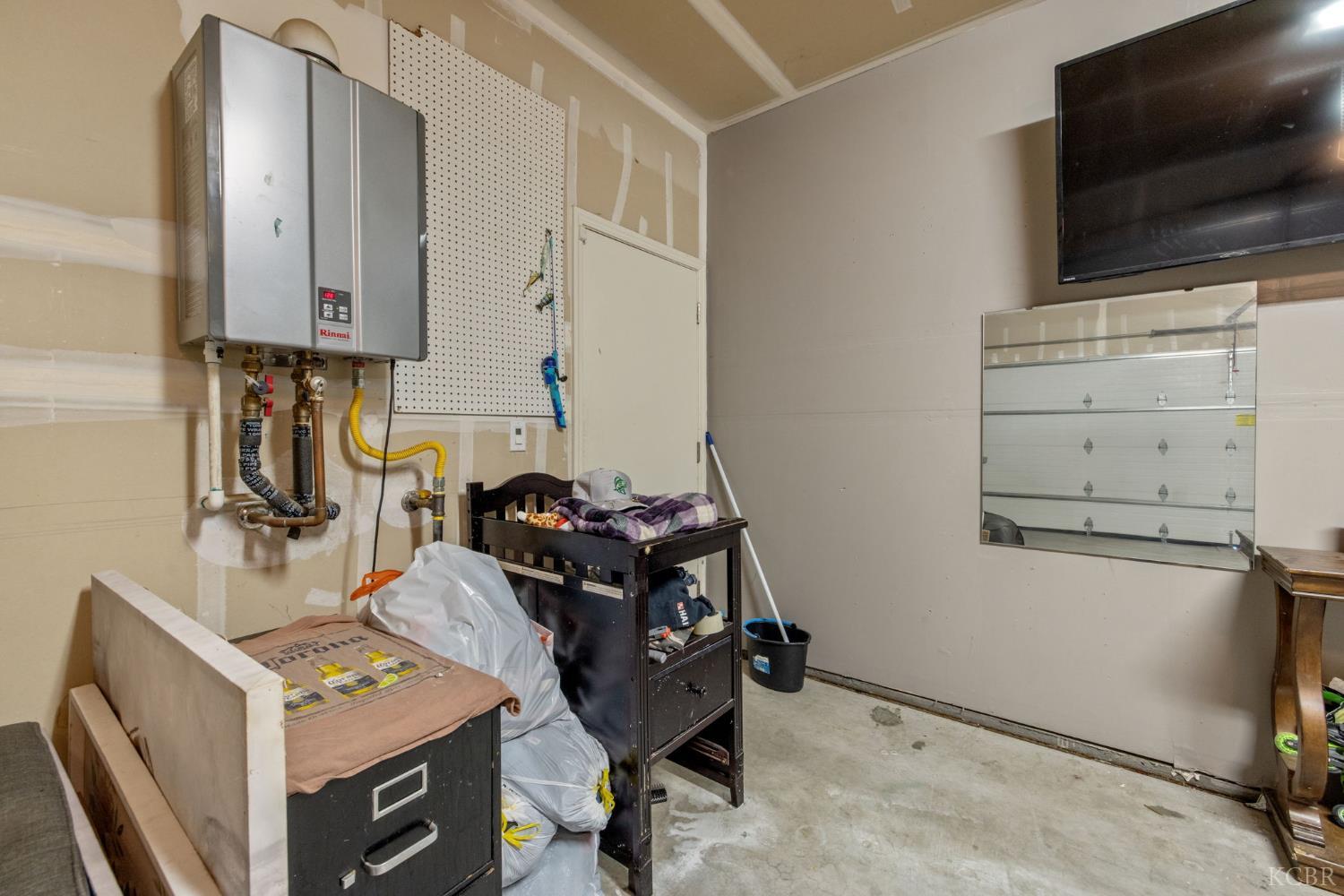 757 Strada Street Lemoore, CA 93245 - Photo 30 of 63 Gallery Image 30