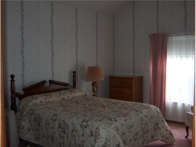 7690 Slate Ridge Boulevard Reynoldsburg, OH 43068 - Photo 12 of 18