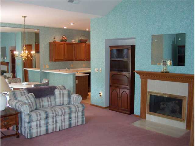 7690 Slate Ridge Boulevard Reynoldsburg, OH 43068 - Photo 4 of 18