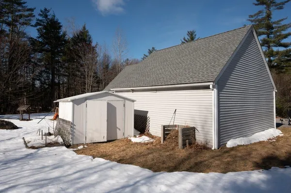 $424,900 | 21 Holly Lane, Farmington, NH 03835