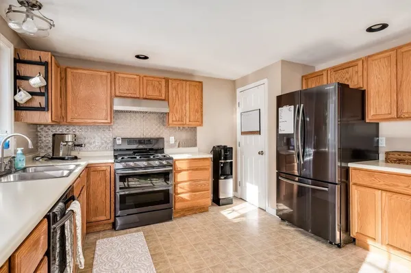 $424,900 | 21 Holly Lane, Farmington, NH 03835