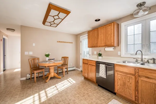 $424,900 | 21 Holly Lane, Farmington, NH 03835