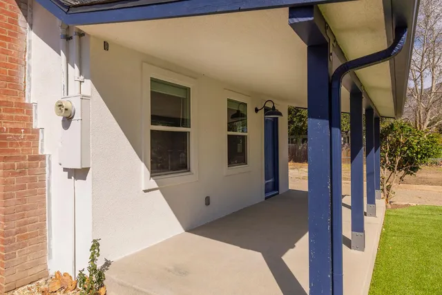 $925,000 | 171 South Pueblo Avenue, Ojai, CA 93023