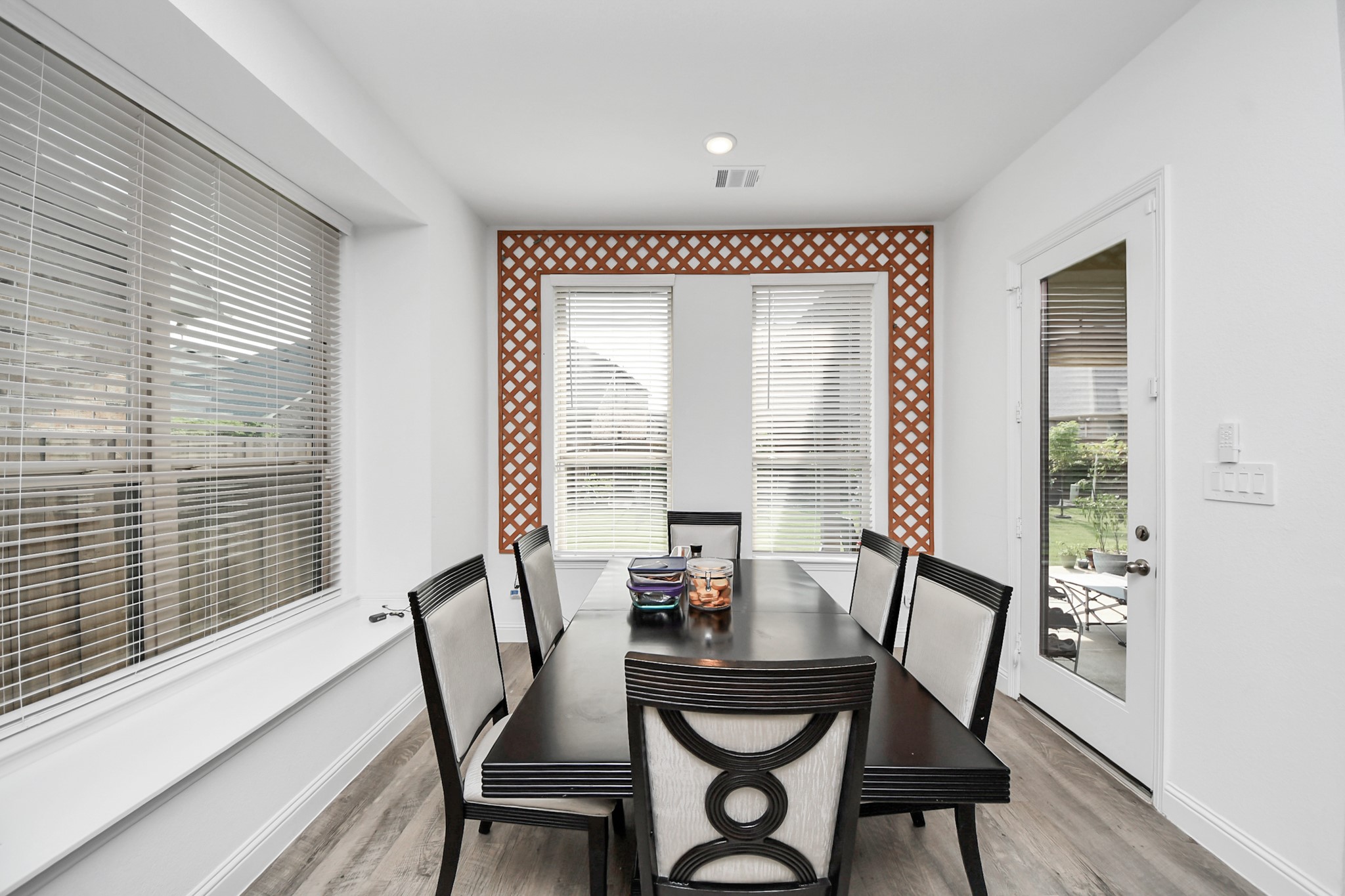 606 Round Lake Drive Rosenberg, TX 77469 - Photo 13 of 35