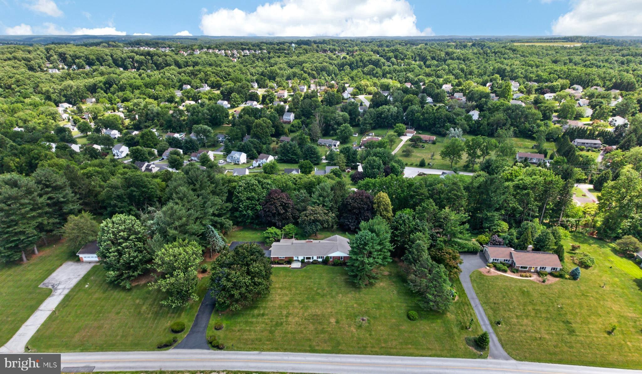 555 Country Club Road Coatesville, PA 19320 - Photo 3 of 49