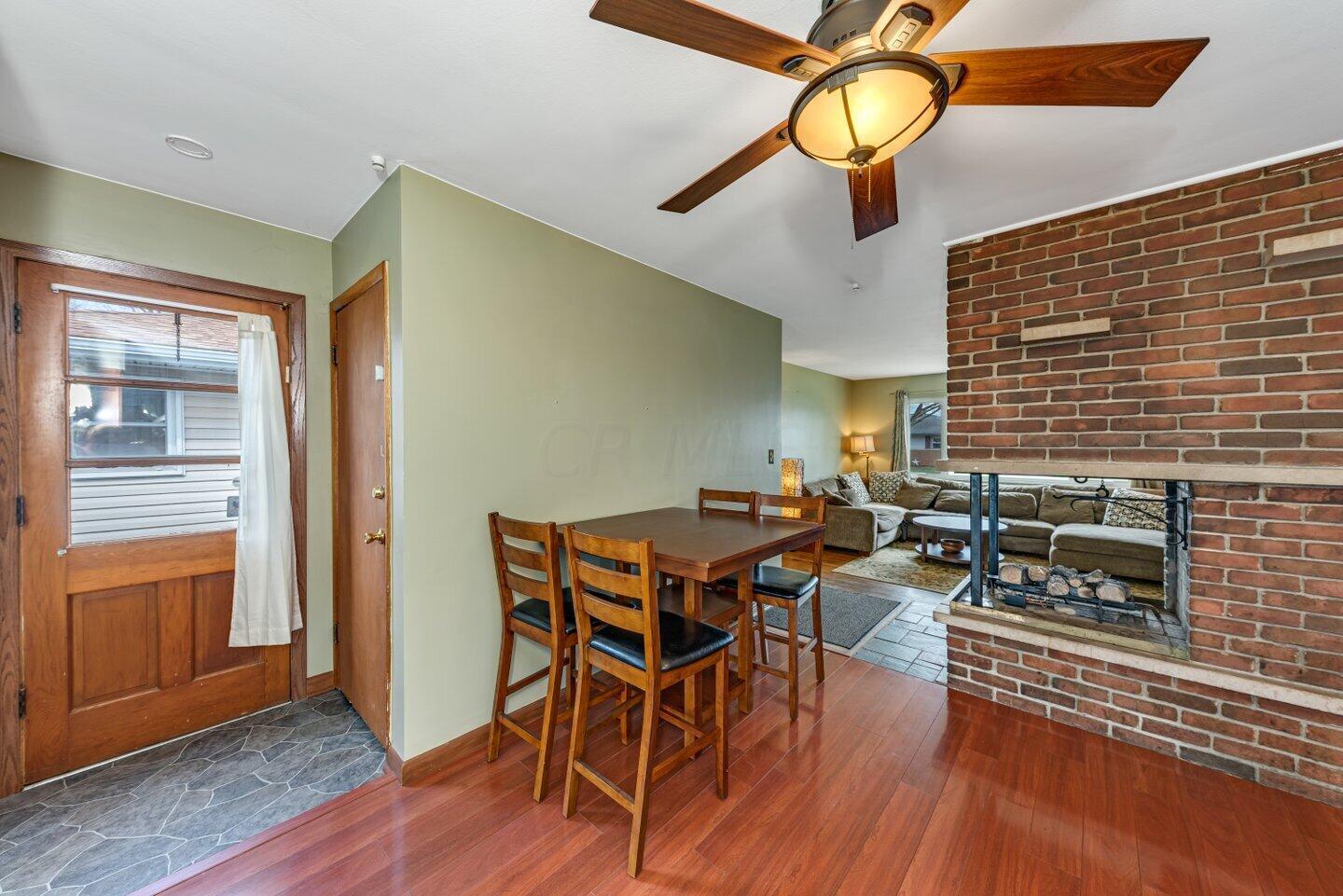 1085 Wiltshire Road Columbus, OH 43204 - Photo 13 of 34 015-1085WiltshireRoad-Columbus-OH-43204-
