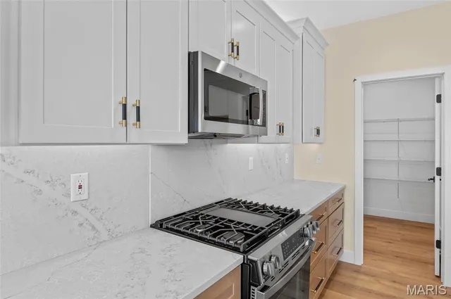 $550,000 | 8458 Herrick Park Drive, Troy, IL 62294