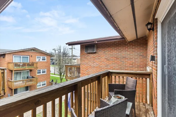 $162,500 | 10747 South Harlem Avenue, Unit B3, Worth, IL 60482