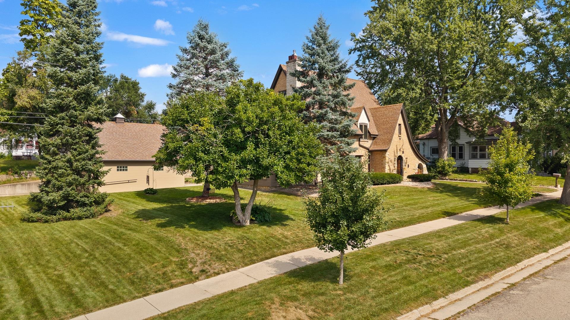 523 West Edgewater Street Portage, WI 53901 - Photo 63 of 79