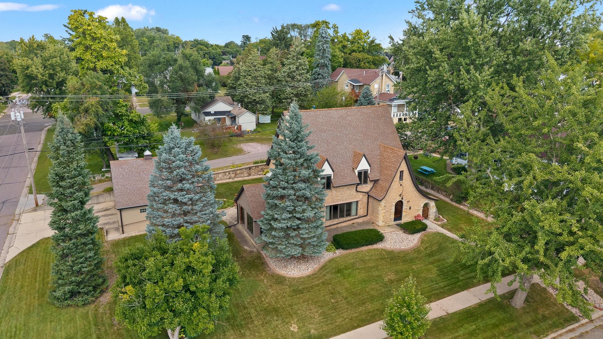 523 West Edgewater Street Portage, WI 53901 - Photo 64 of 79