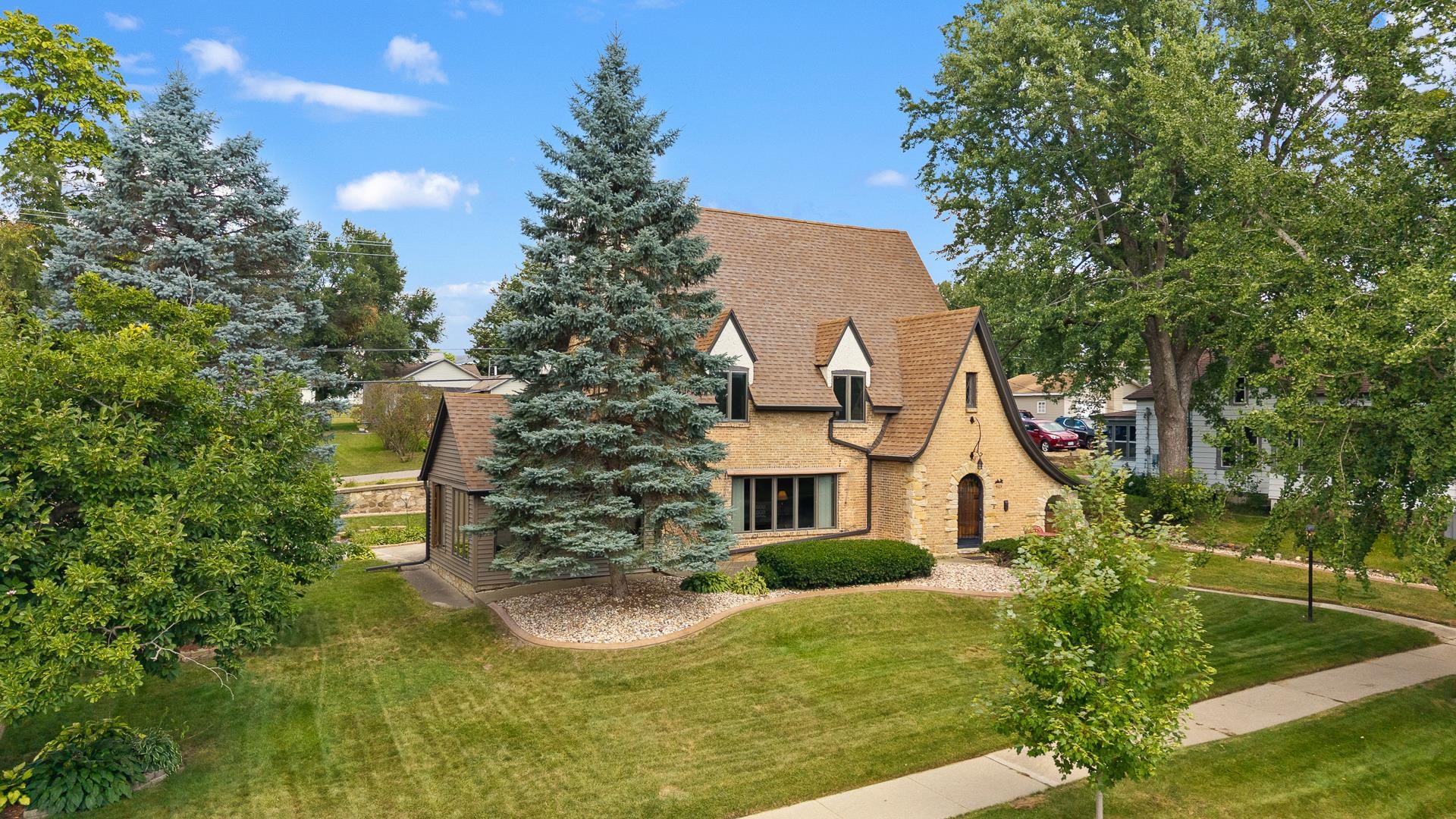 523 West Edgewater Street Portage, WI 53901 - Photo 65 of 79