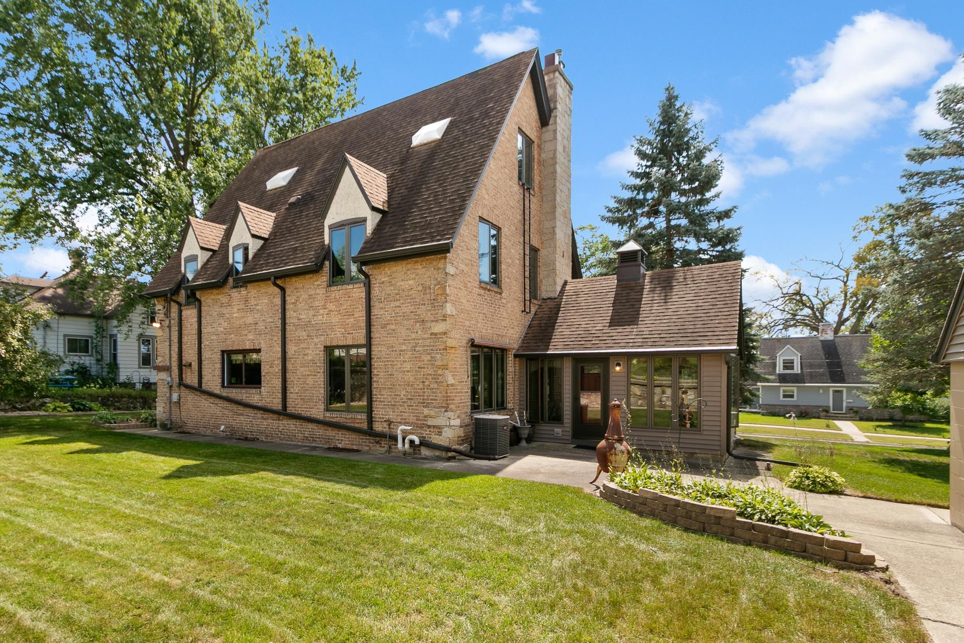 523 West Edgewater Street Portage, WI 53901 - Photo 69 of 79