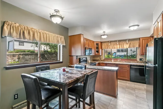 $395,000 | 523 West Edgewater Street, Portage, WI 53901