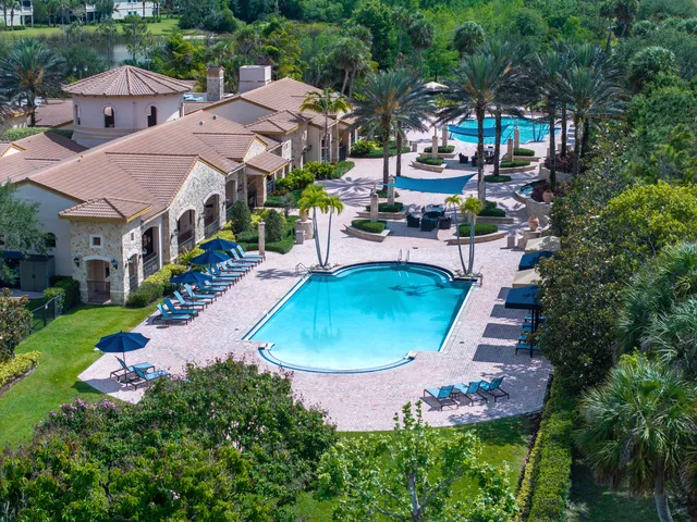 $3,050,000 | 135 Carmela Court, Jupiter, FL 33478