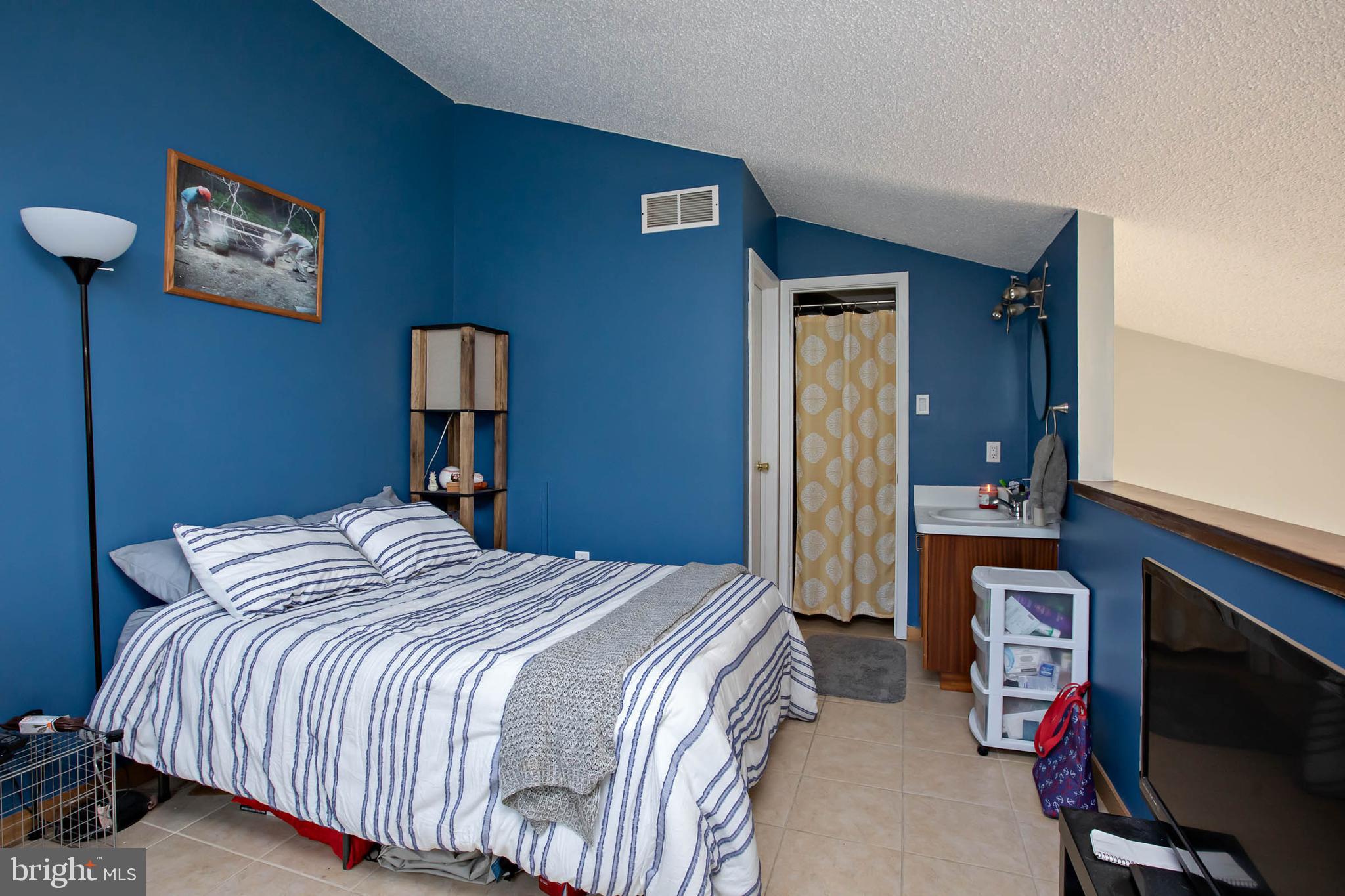 2005 Sandra Road Voorhees, NJ 08043 - Photo 22 of 25