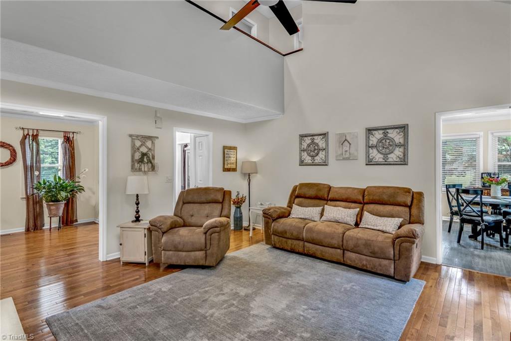 439 Farmstead Road Winston-Salem, NC 27107 - Photo 20 of 40 Gallery Image 20