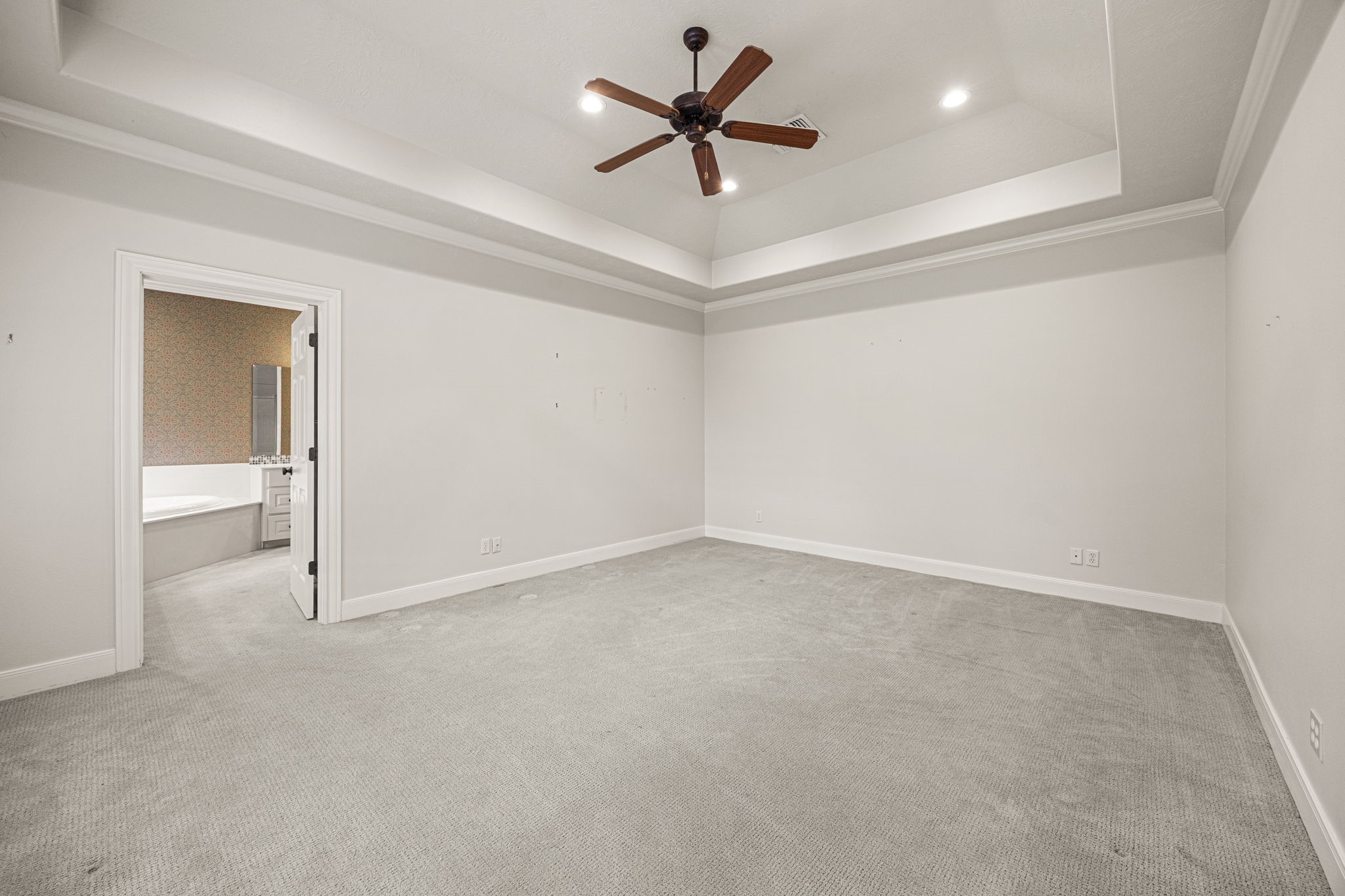 1220 Travis Street Columbus, TX 78934 - Photo 19 of 39 an empty room