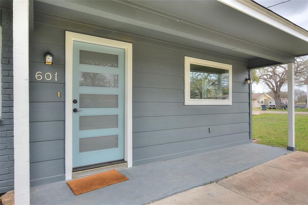 601 West 4th Street Georgetown, TX 78626 - Photo 1 of 1 A quaint door to enter the perfectly quaint home!