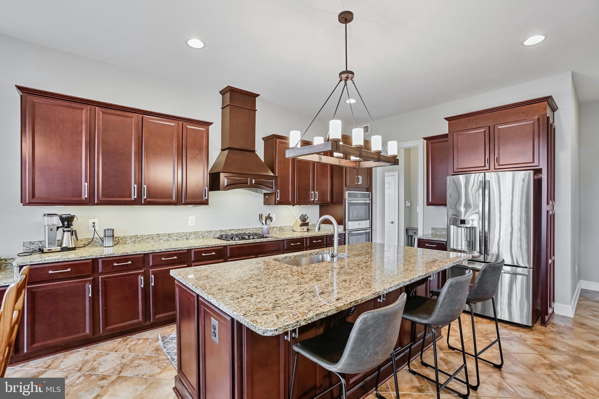 18604 Wild Raspberry Drive Purcellville, VA 20132 - Photo 12 of 58 kitchen