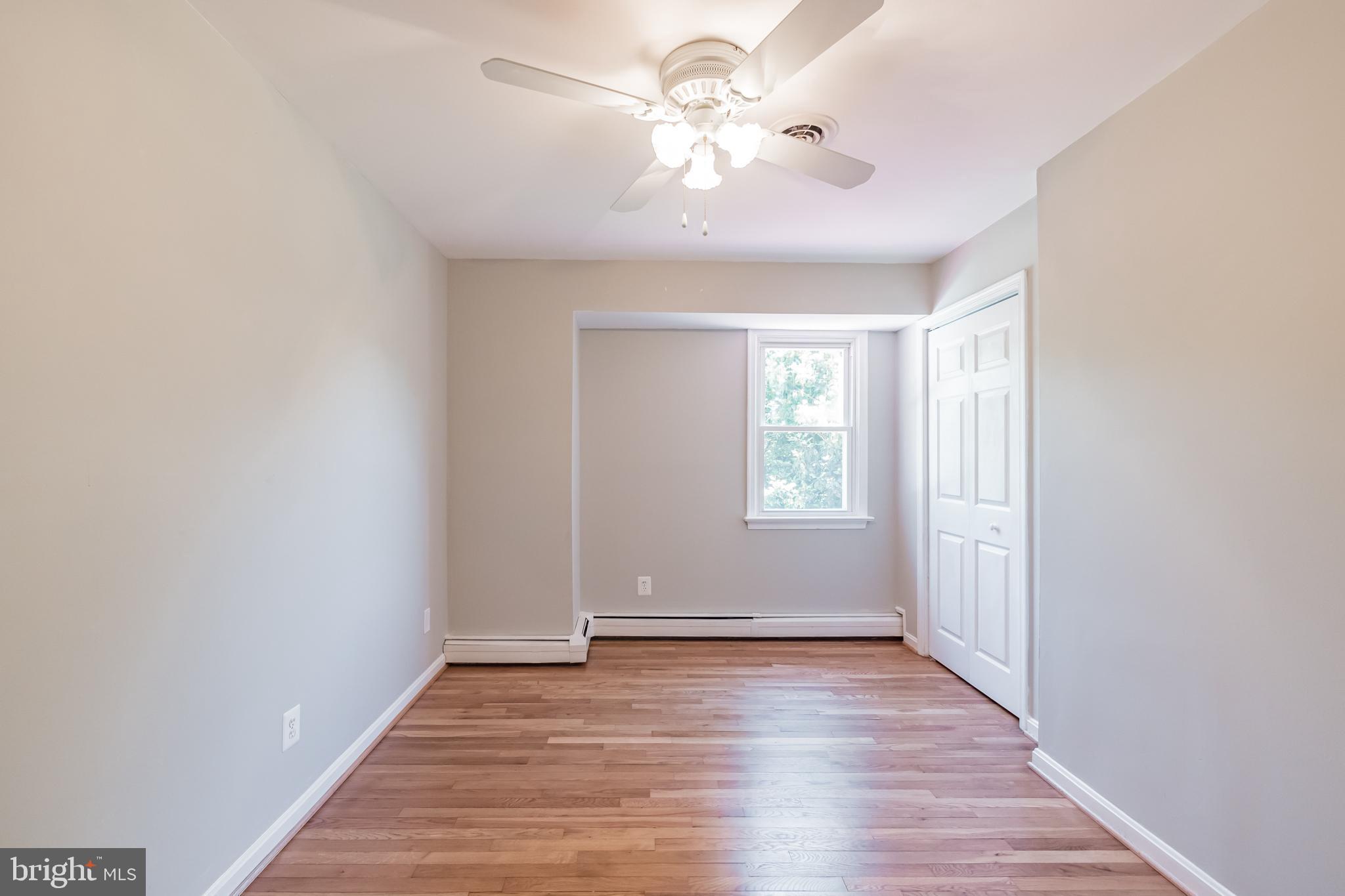 12517 Deoudes Road Boyds, MD 20841 - Photo 21 of 33 Bedroom 3