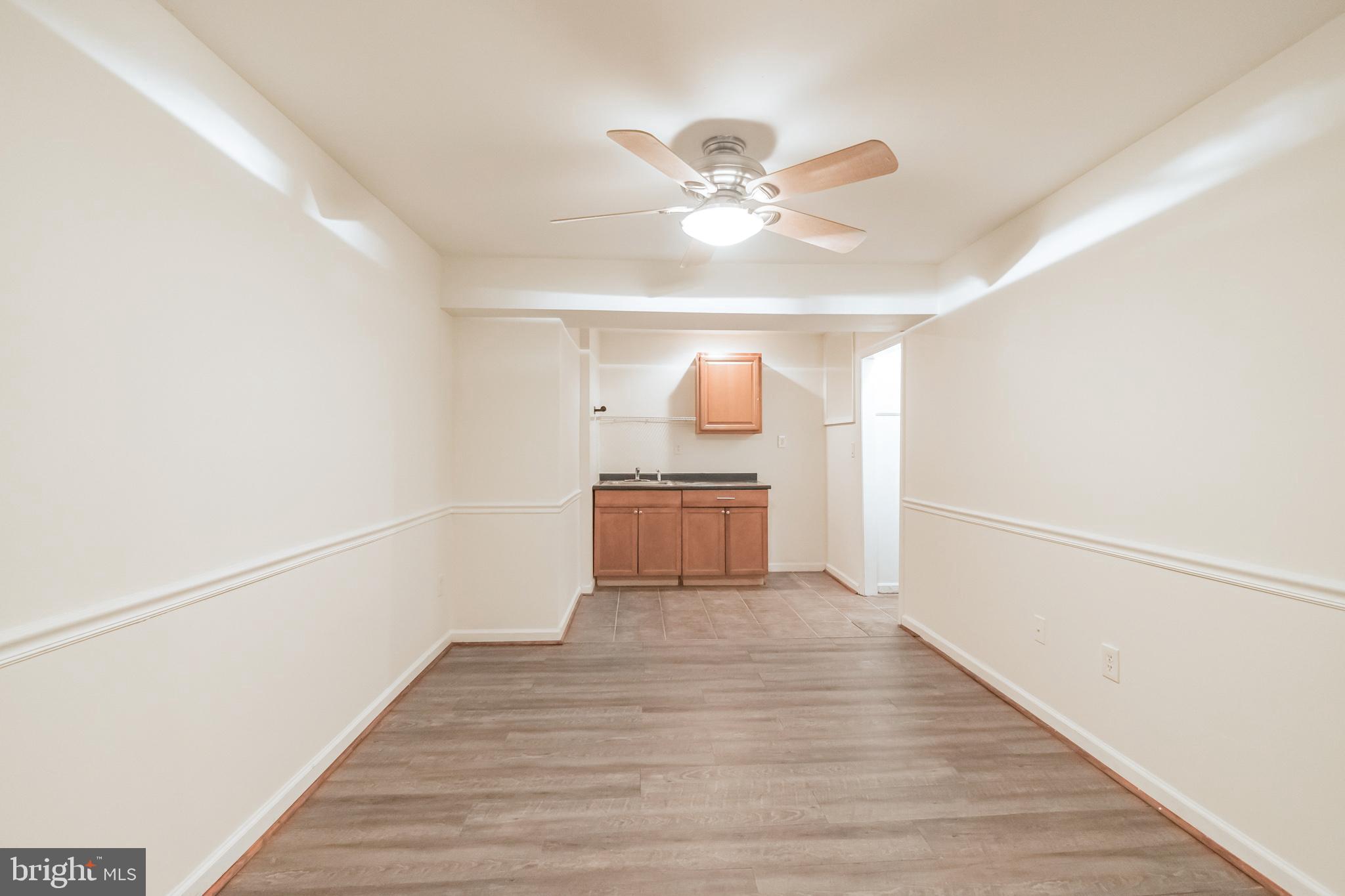 12517 Deoudes Road Boyds, MD 20841 - Photo 25 of 33 Lower level office/craft room with wet bar