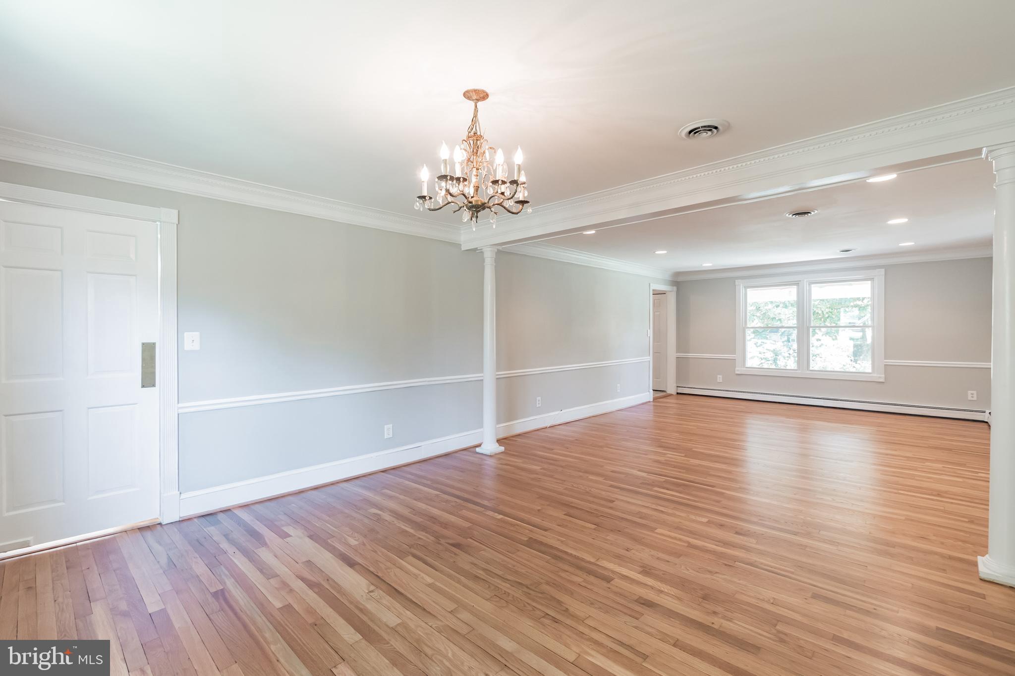 12517 Deoudes Road Boyds, MD 20841 - Photo 9 of 33 Dining room toward living room