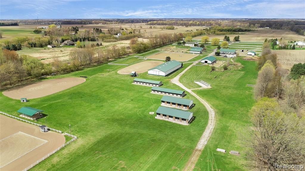 3100 Noble Road Williamston, MI 48895 - Photo 2 of 54