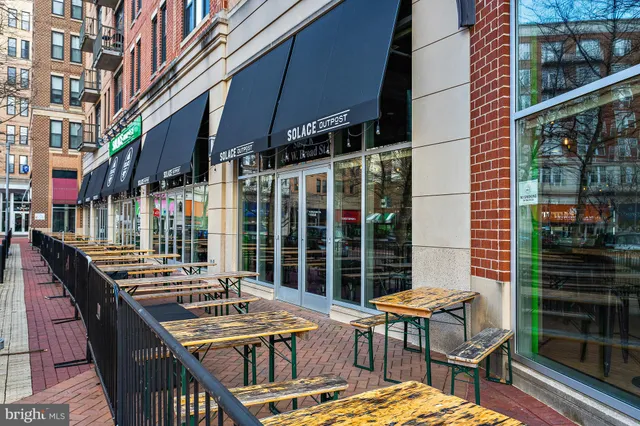 $1,049,900 | 513 West Broad Street, Unit 510, Falls Church, VA 22046