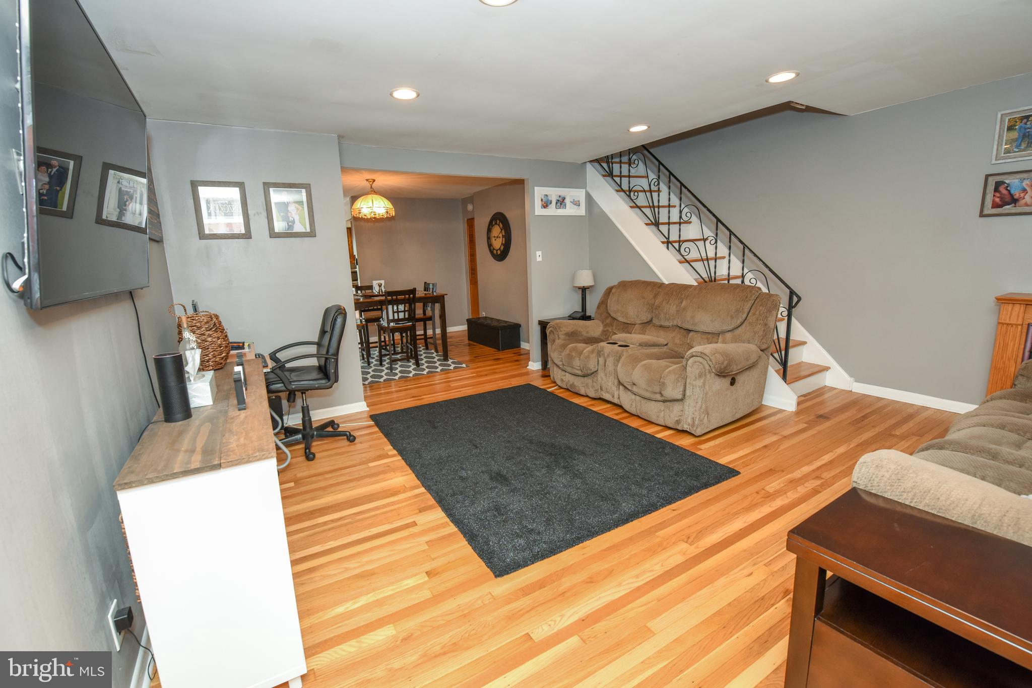 12529 Deer Run Road Philadelphia, PA 19154 - Photo 5 of 31 Gallery Image 5