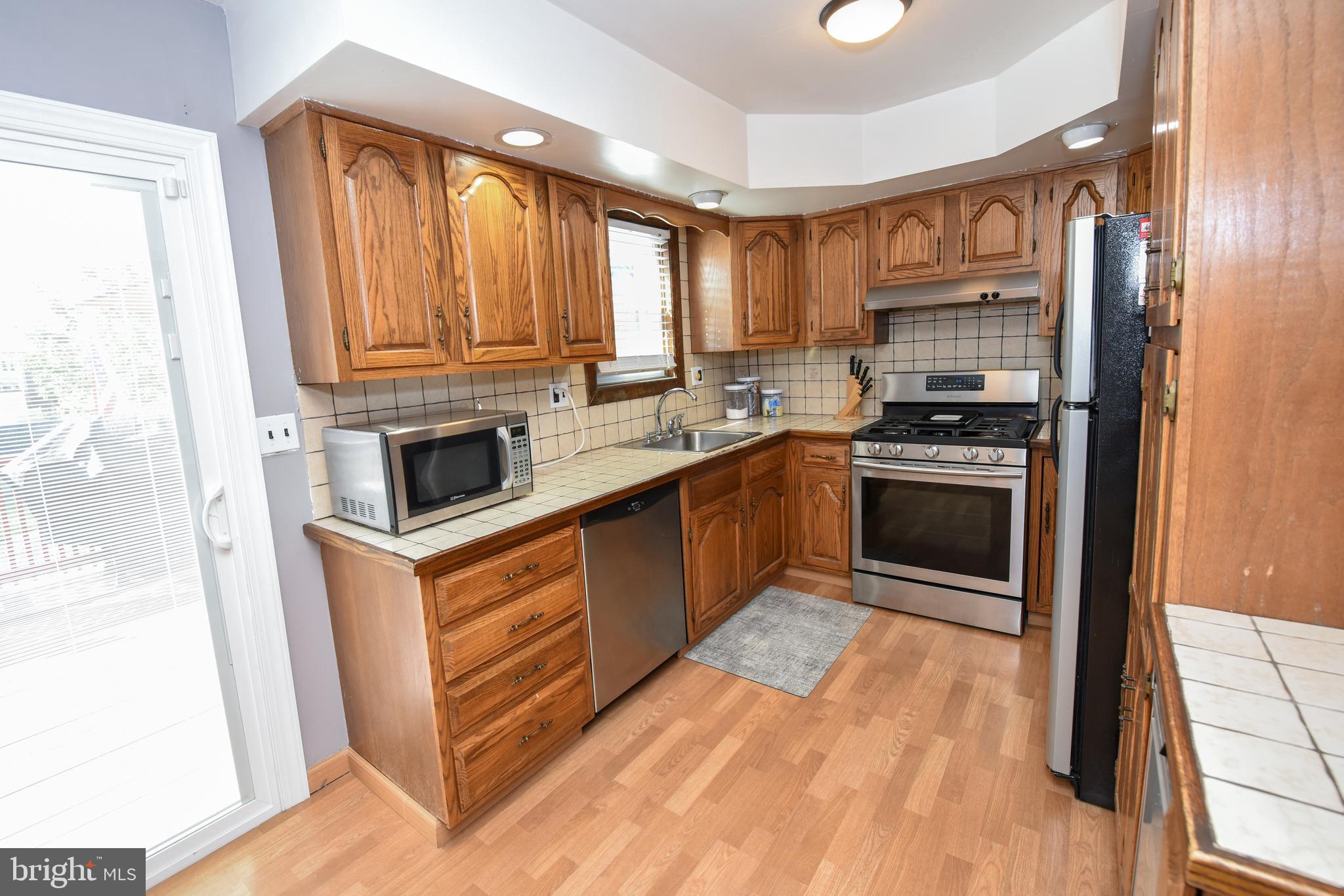 12529 Deer Run Road Philadelphia, PA 19154 - Photo 10 of 31 Gallery Image 10