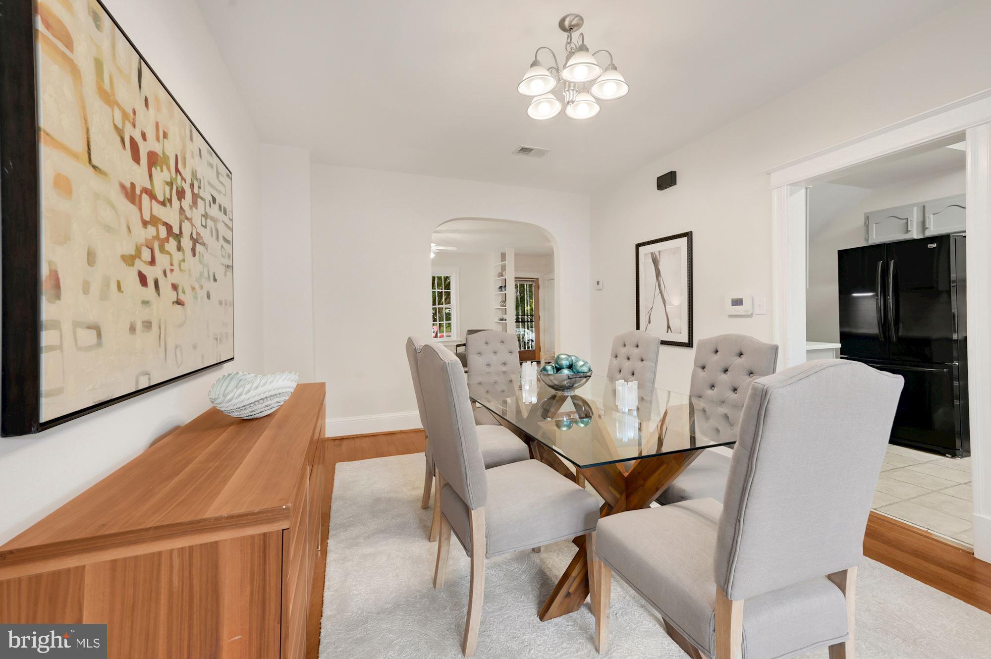 1448 Spring Road Northwest Washington, DC 20010 - Photo 5 of 26 Gallery Image 5