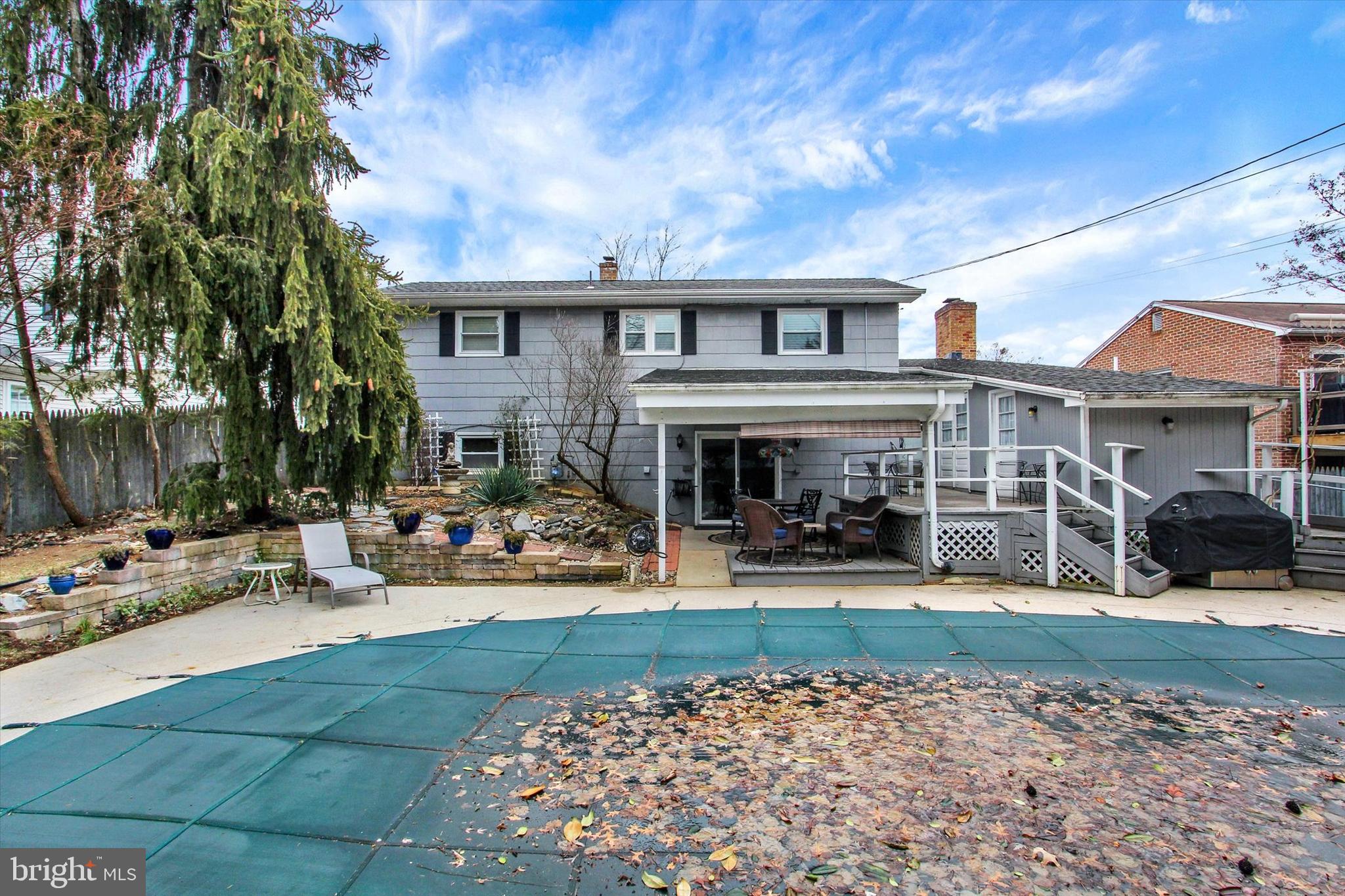 428 George Street Hanover, PA 17331 - Photo 40 of 43 a front view of a house with garden and sitting area