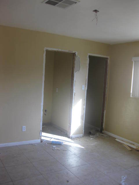 2113 West Bethany Home Road Phoenix, AZ 85015 - Photo 4 of 7 Bedroom