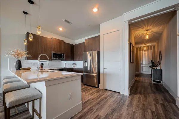 $500,000 | 199 Waterpoint Court, Unit 302, Conroe, TX 77304