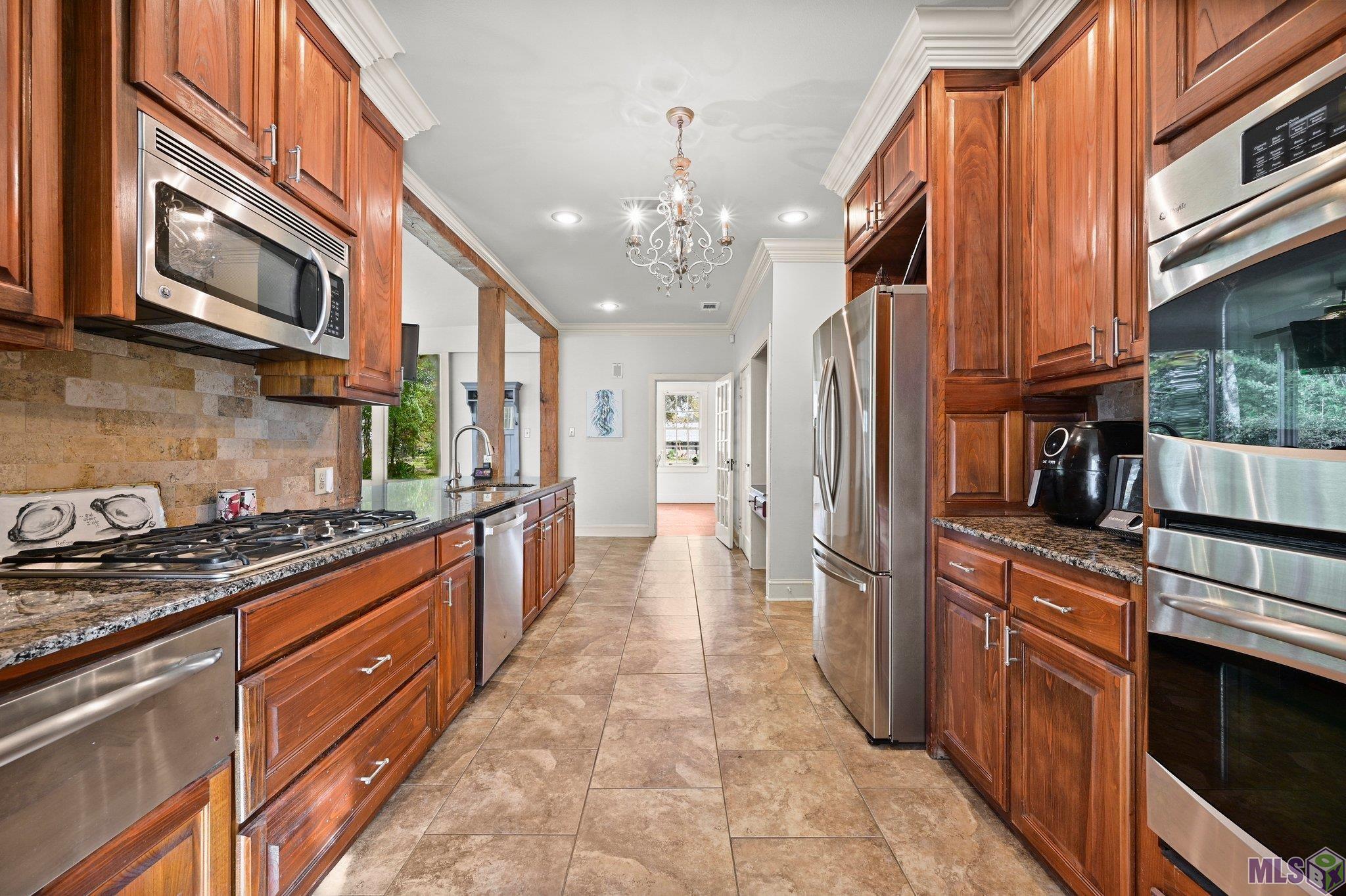 6432 Goodwood Avenue Baton Rouge, LA 70806 - Photo 9 of 49 Gallery Image 9