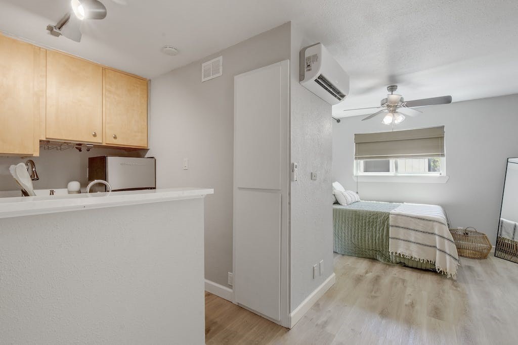 1111 West 10th Street, Unit 106 Austin, TX 78703 - Photo 11 of 21 Sleeping area from kitchen area