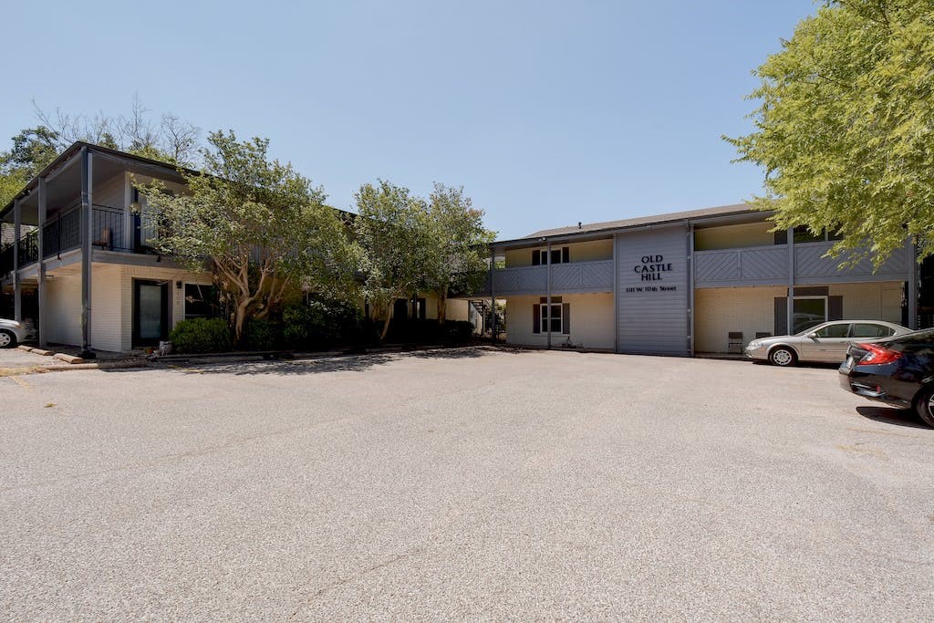 1111 West 10th Street, Unit 106 Austin, TX 78703 - Photo 20 of 21 Front of complex