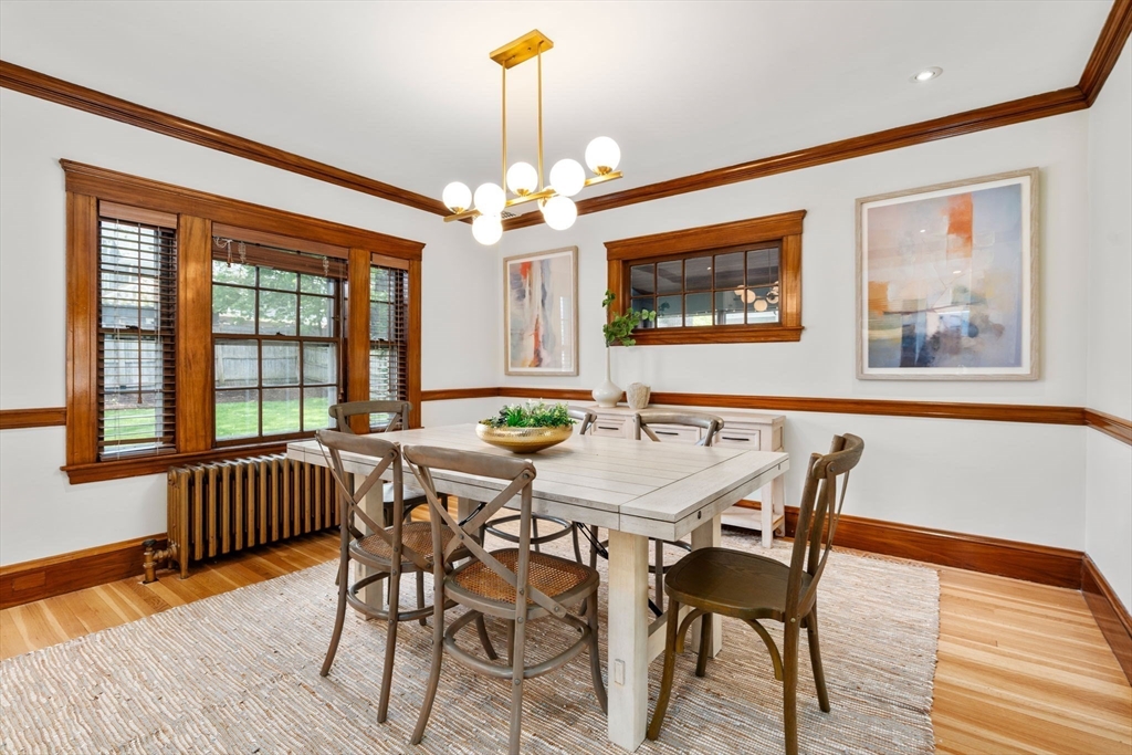 33 Longfellow Road Melrose, MA 02176 - Photo 14 of 38
