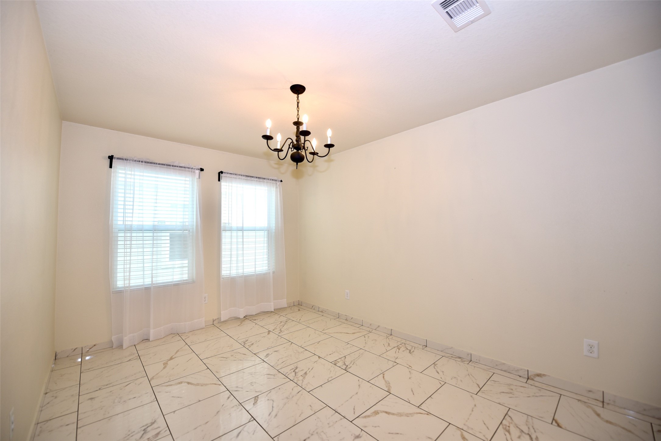 2719 Magnolia Hill Trail Houston, TX 77038 - Photo 18 of 28 a view of an empty room and window